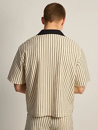 KOLBY SHORT CUT RIBBED BUTTON UP - PINSTRIPE