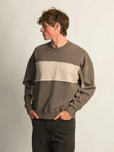 KOLBY STRIPED RELAXED CREW FIT - IRON