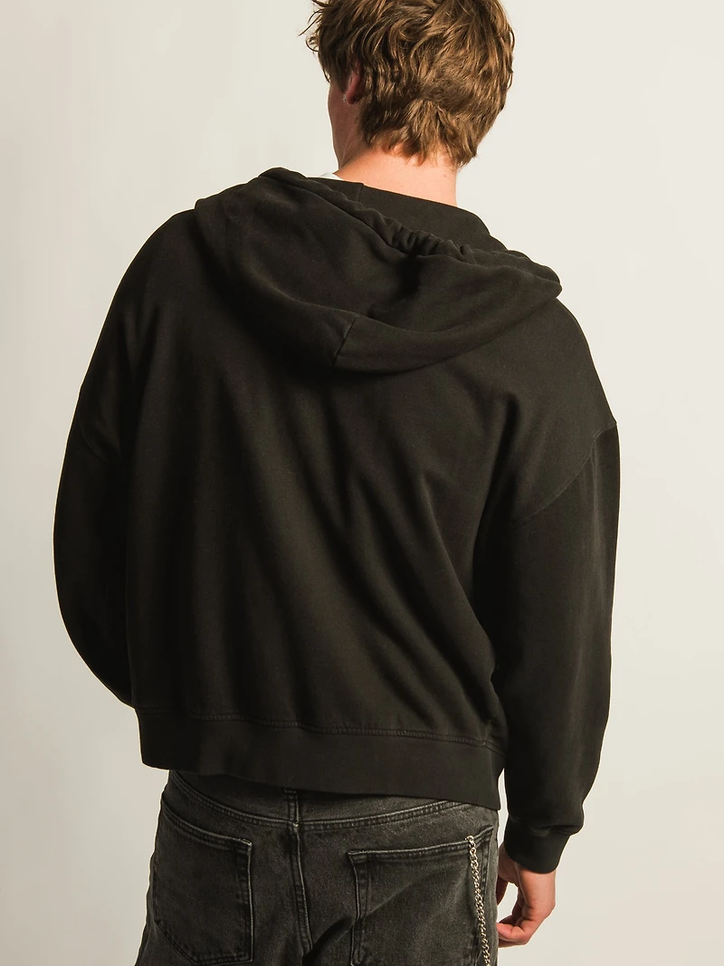 KOLBY RELAXED CREW FIT