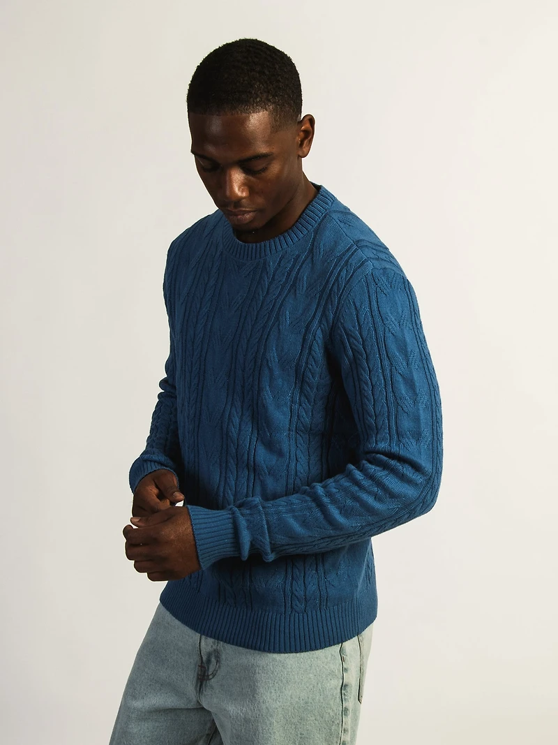 KOLBY CABLE KNIT SWEATER - BLUE