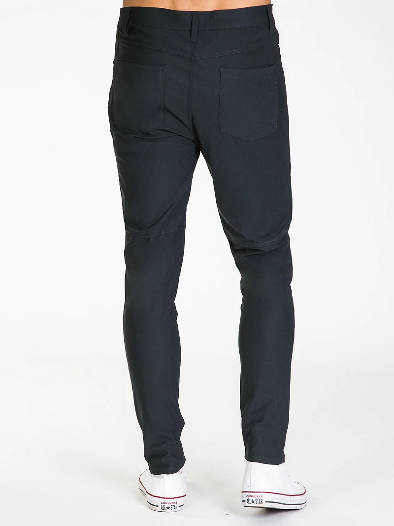 JOGGING HOMMES EVERYWHERE TECH 5 POCKET