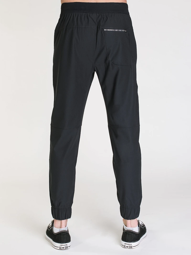 KOLBY EVERYWHERE TECH JOGGER - CLEARANCE