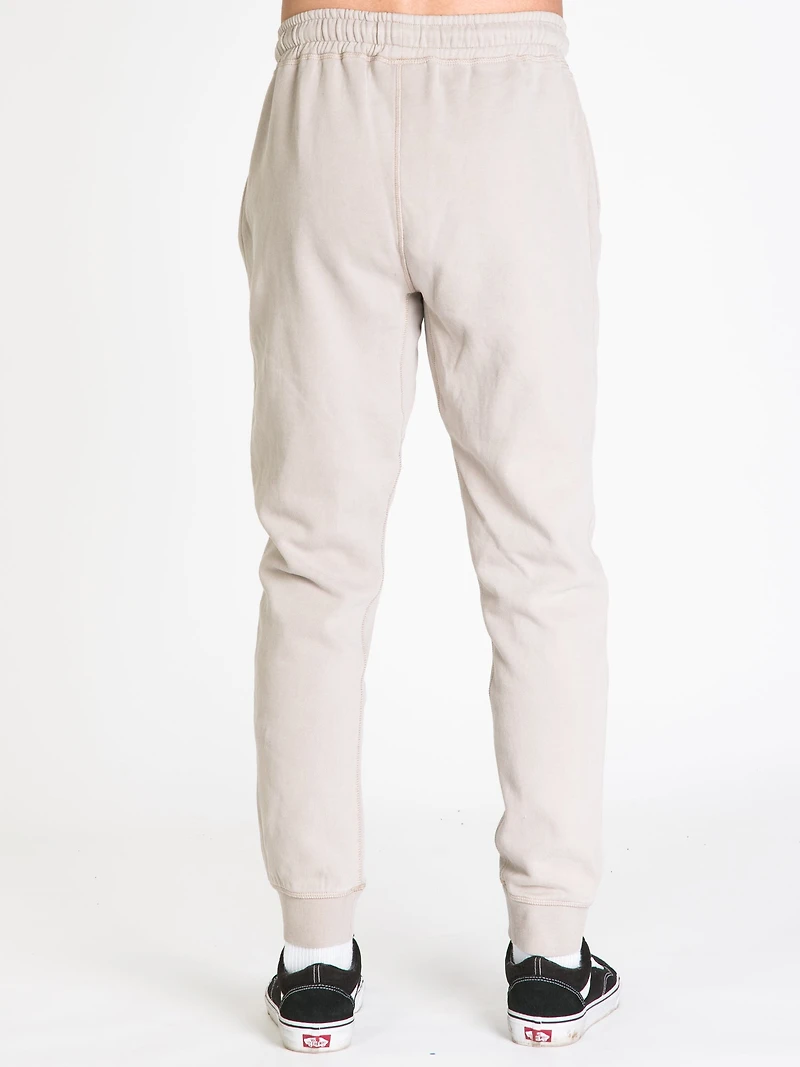 JOGGING SLIM POUR HOMMES, TEINTURES DANS LA MASSE