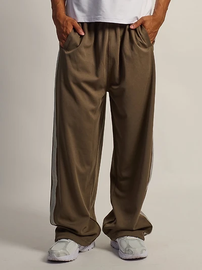 PANTALON EN TRICOT SUPER BAGGY KOLBY
