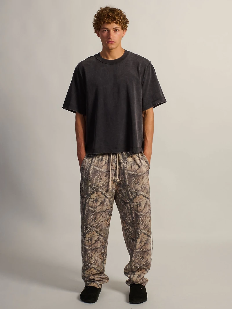 KOLBY BAGGY SWEATPANT - CAMOUFLAGE