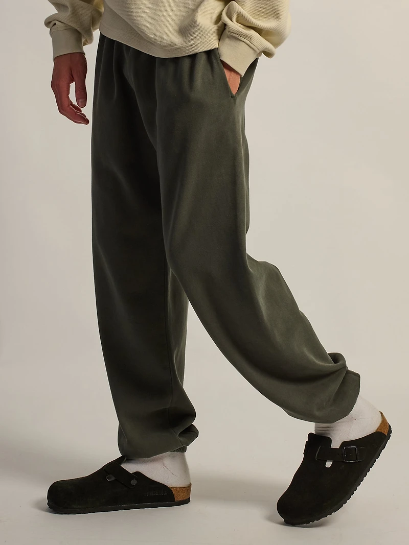 KOLBY BAGGY FLEECE JOGGER - FOREST