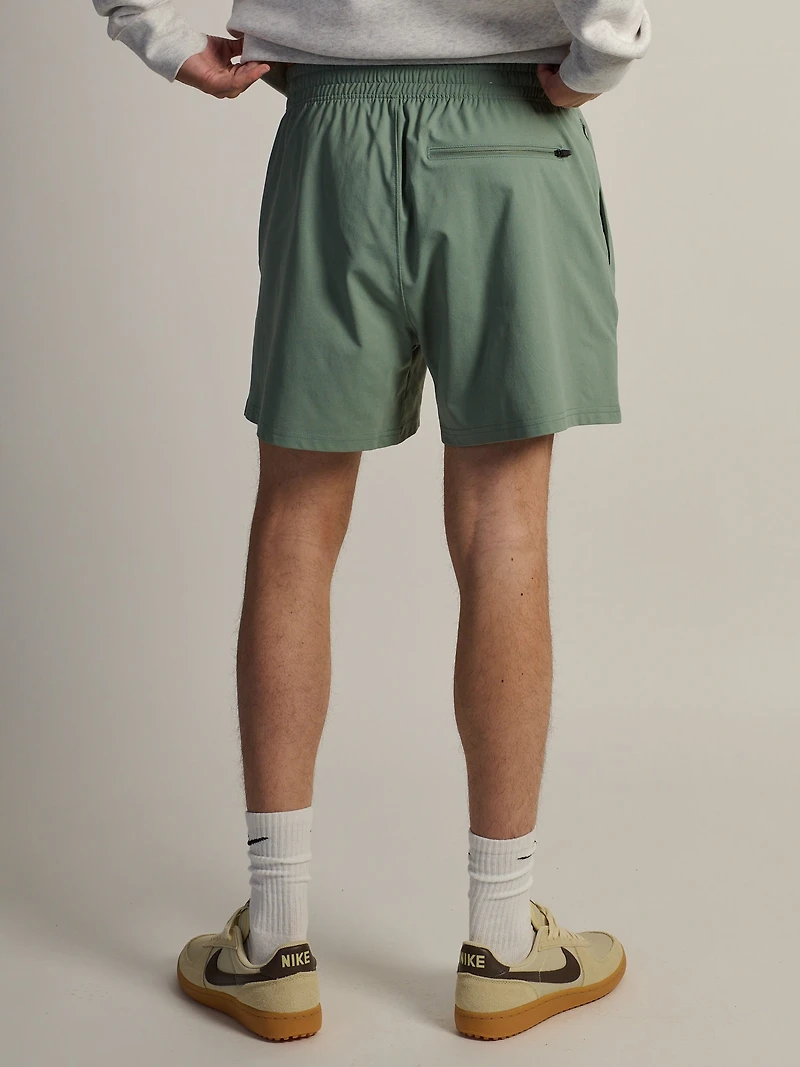 KOLBY STRETCH PULL ON SHORT - DUSTY GREEN