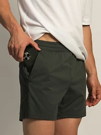 KOLBY KEEP COOL STRETCH PULL ON SHORT - GREEN