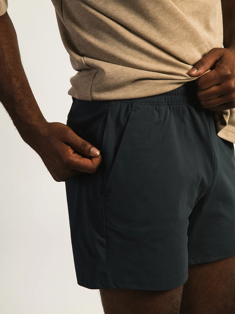 KOLBY KEEP COOL STRETCH PULL ON SHORT - NAVY