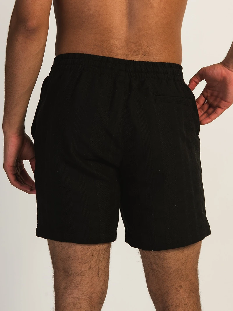 KOLBY TEXTURED SHORT