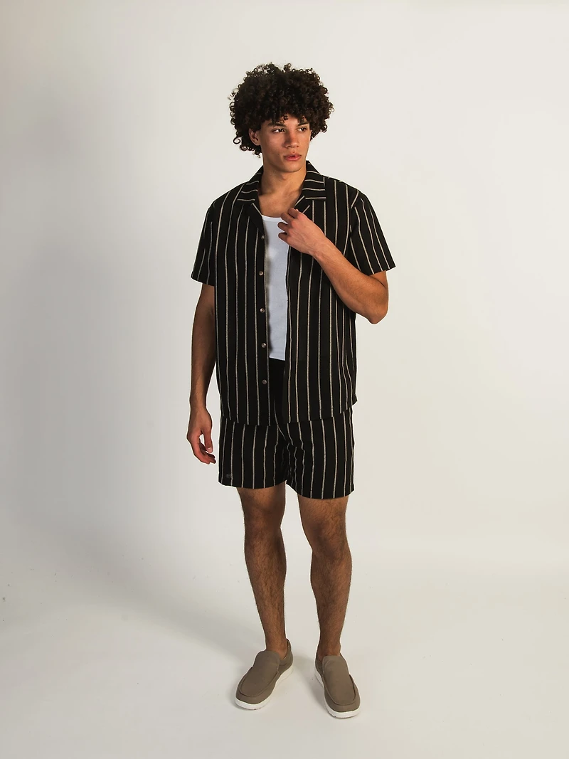 SHORT KOLBY STRIPE