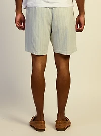 KOLBY TEXTURED SHORT - DUSTY GREEN