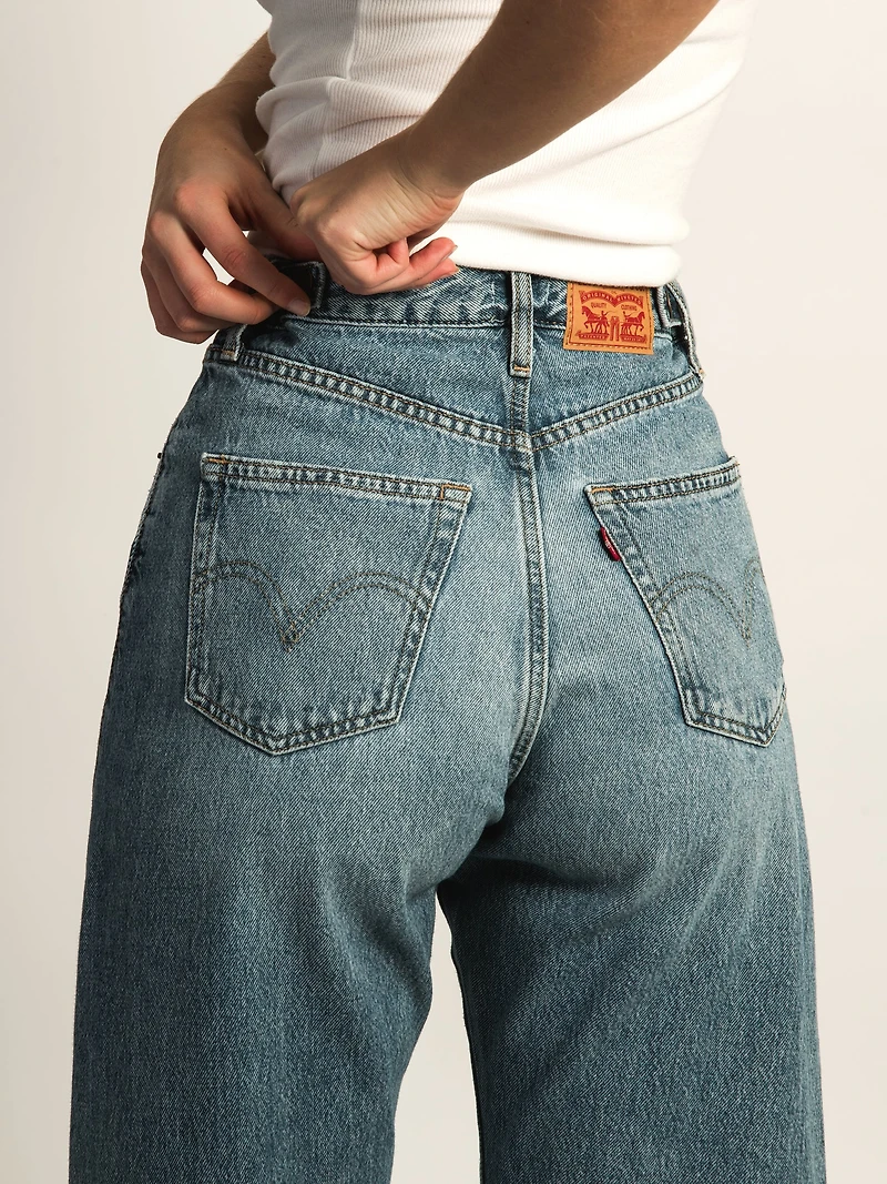 LEVIS CINCH BARREL - LET LOVE