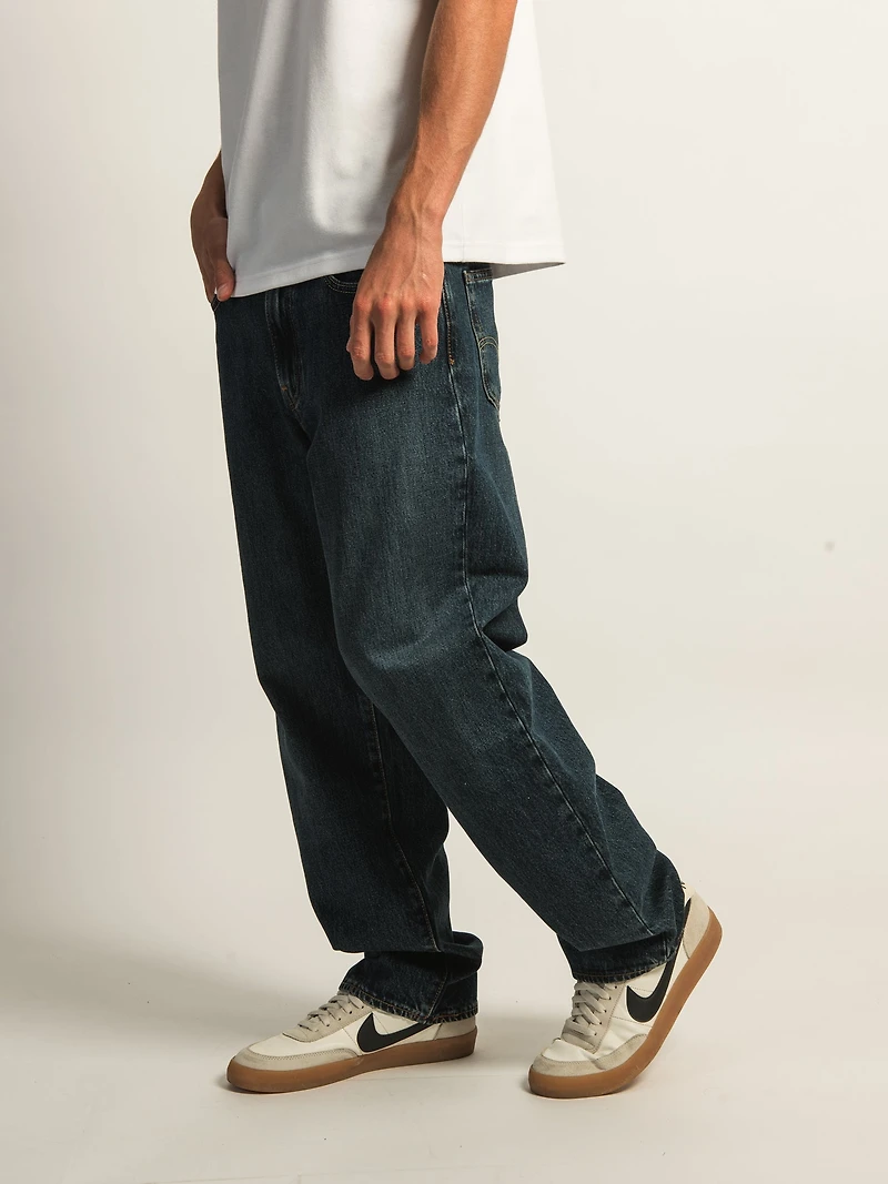 LEVIS 568 LOOSE STRAIGHT 32in - CHK SCORE