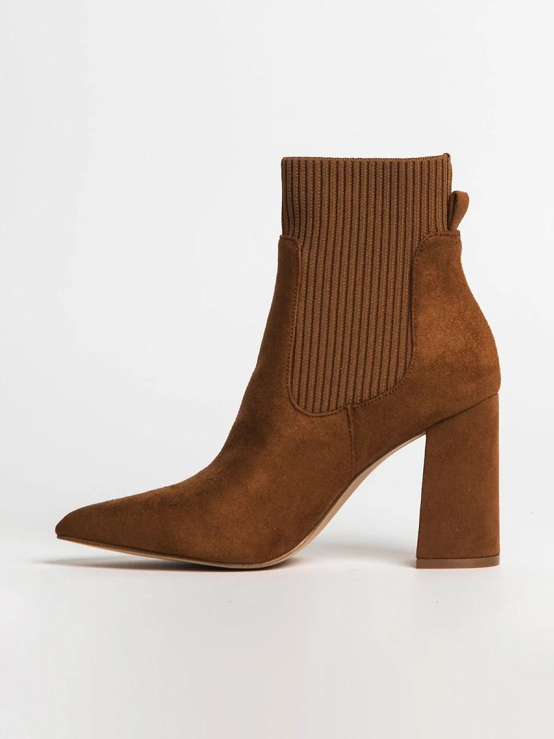 WOMENS STEVE MADDEN REVENGE BOOT - CLEARANCE