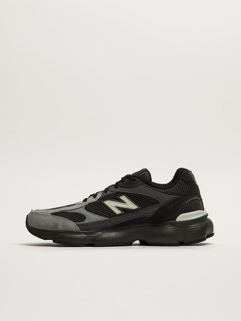 NEW BALANCE THE 603 SNEAKER - BLACK
