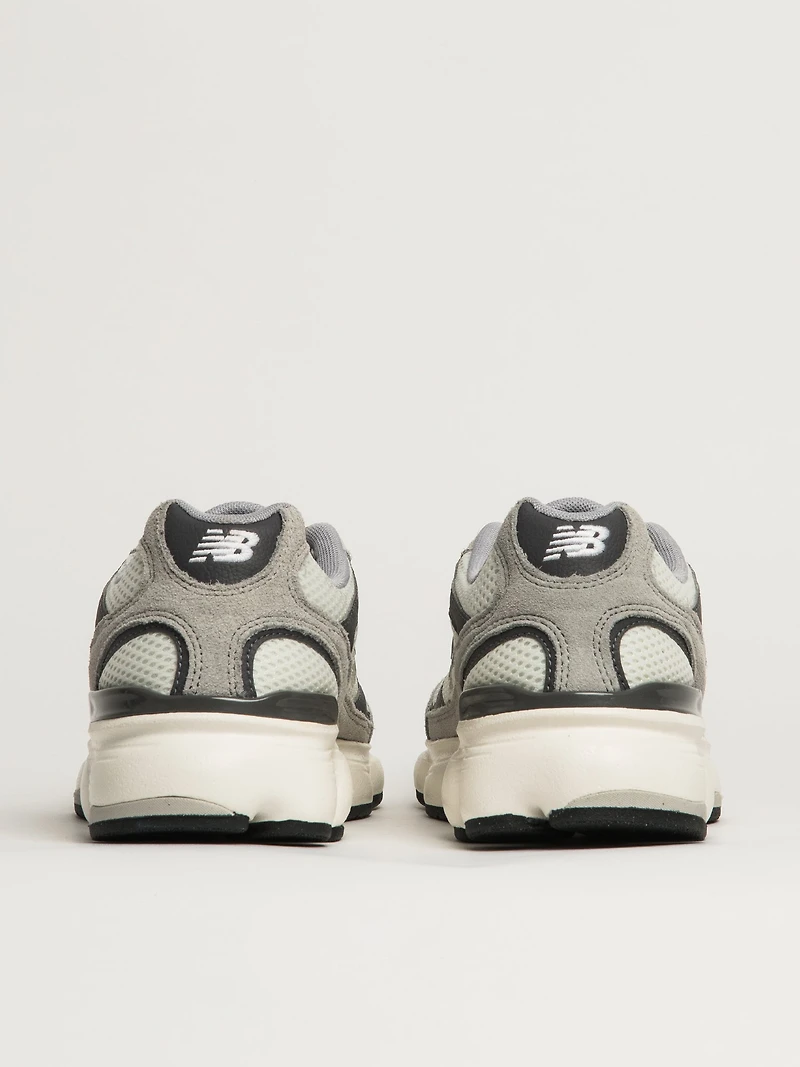 NEW BALANCE THE 603 SNEAKER - WHITE