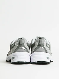 WOMENS NEW BALANCE THE 530 SNEAKER - RAINCLOUD