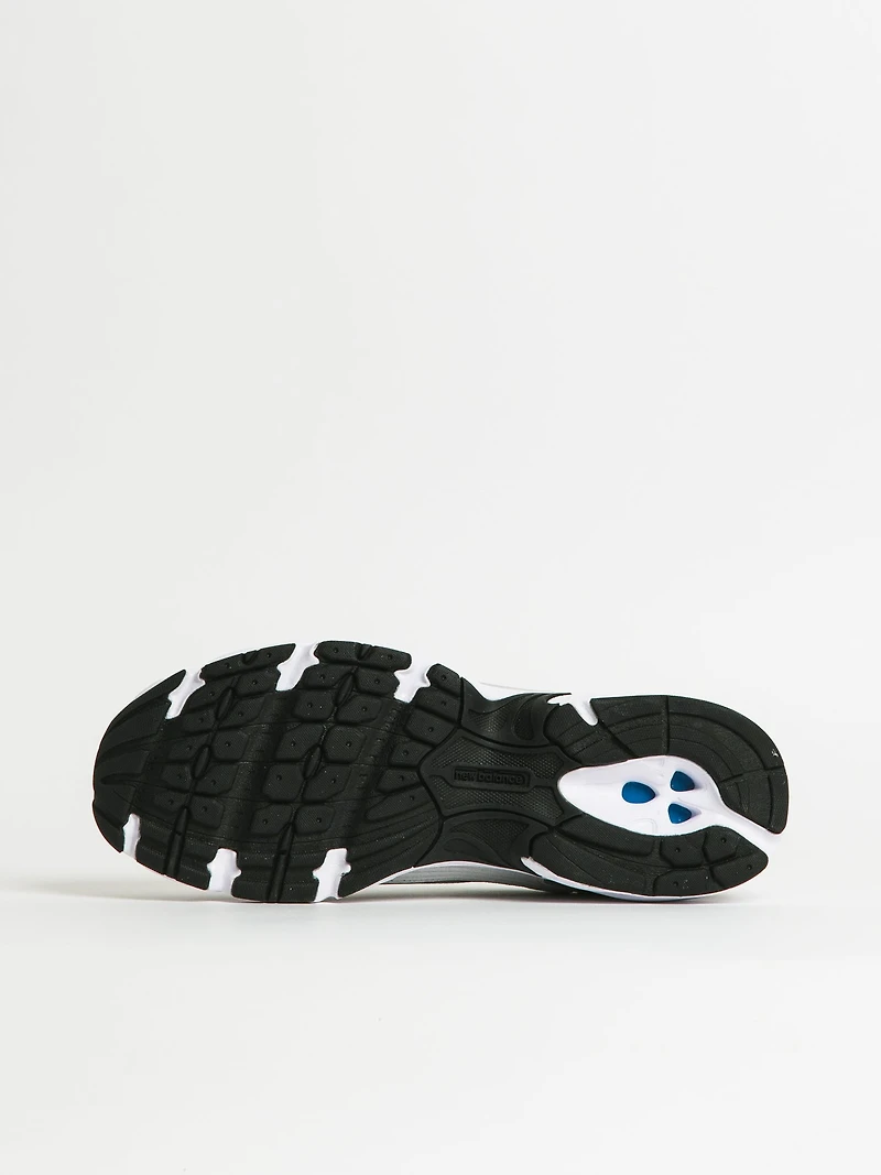 MENS NEW BALANCE THE 530 SNEAKER - RAINCLOUD