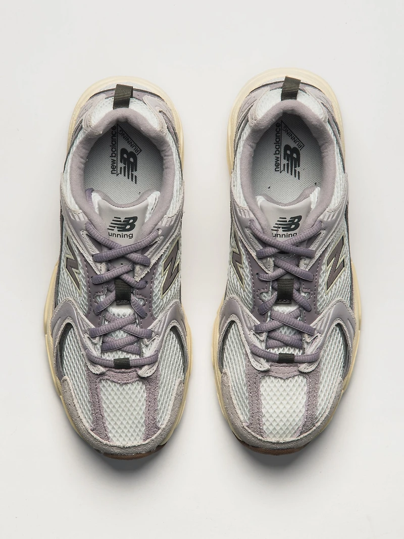 WOMENS NEW BALANCE THE 530 SNEAKER - GREY MATTER