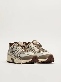 NEW BALANCE THE 530 SNEAKER - CREAM