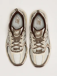 NEW BALANCE THE 530 SNEAKER - CREAM