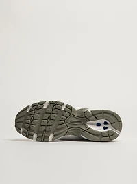 WOMENS NEW BALANCE THE 740 - WHITE METALLIC