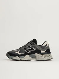 NEW BALANCE THE 9060 SNEAKER - BROWN