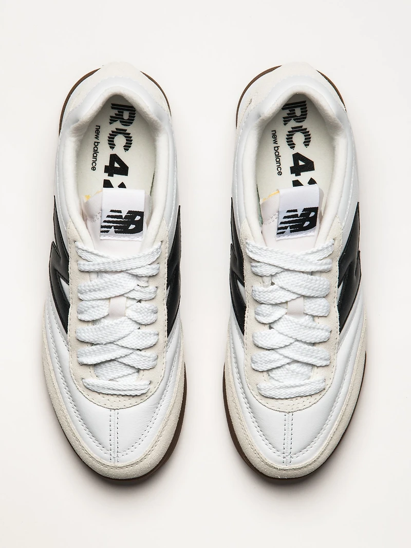 BASKETS NEW BALANCE THE RC42 POUR FEMMES - BLANC/NOIR