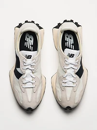 WOMENS NEW BALANCE THE 327 SNEAKER - SEA SALT/WHITE