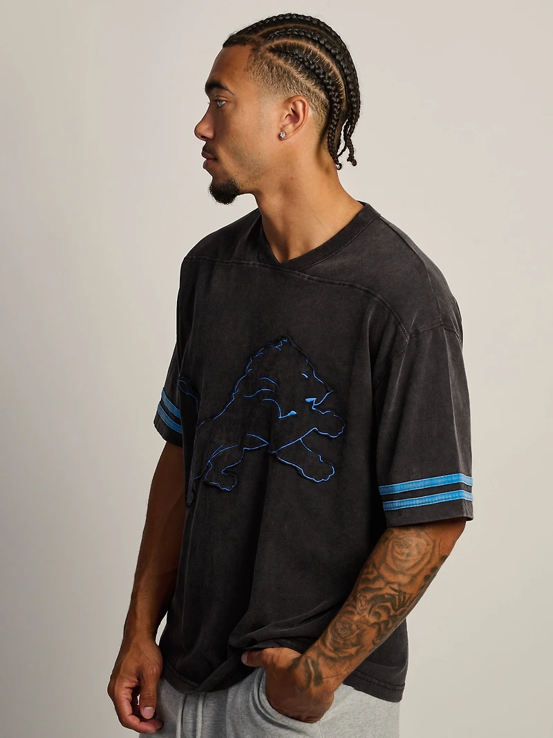 NFL LIONS FOOTBALL T-SHIRT