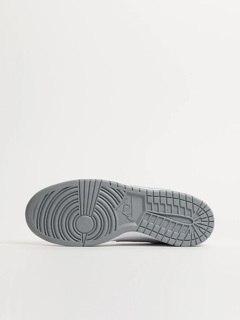 MENS NIKE BIG LOW SNEAKER - WHITE/WOLF GREY