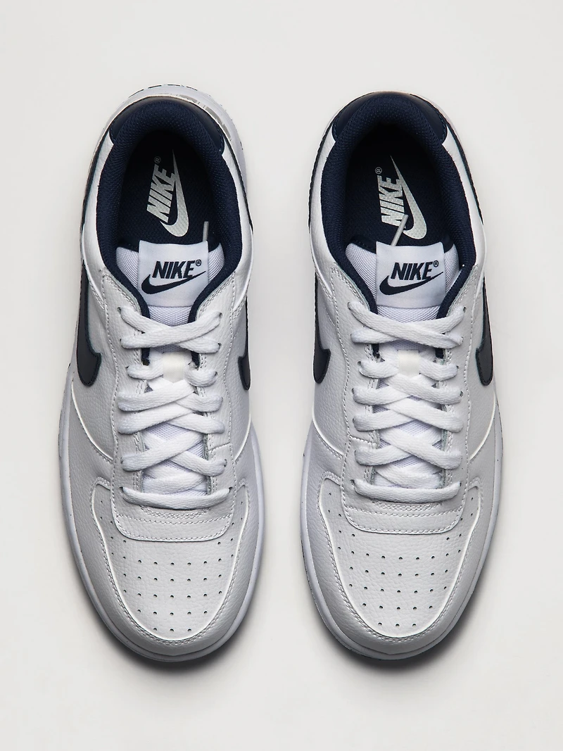 MENS NIKE BIG LOW SNEAKER - WHITE/NAVY