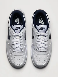 MENS NIKE BIG LOW SNEAKER - WHITE/NAVY