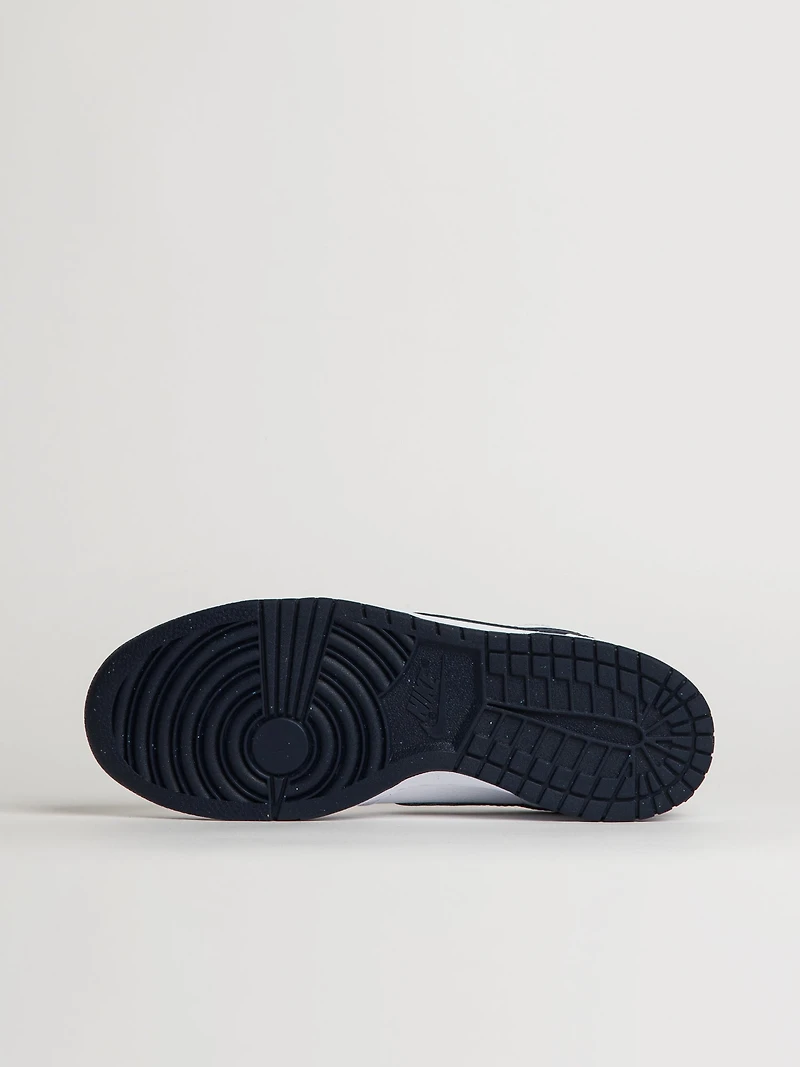 MENS NIKE BIG LOW SNEAKER - WHITE/NAVY