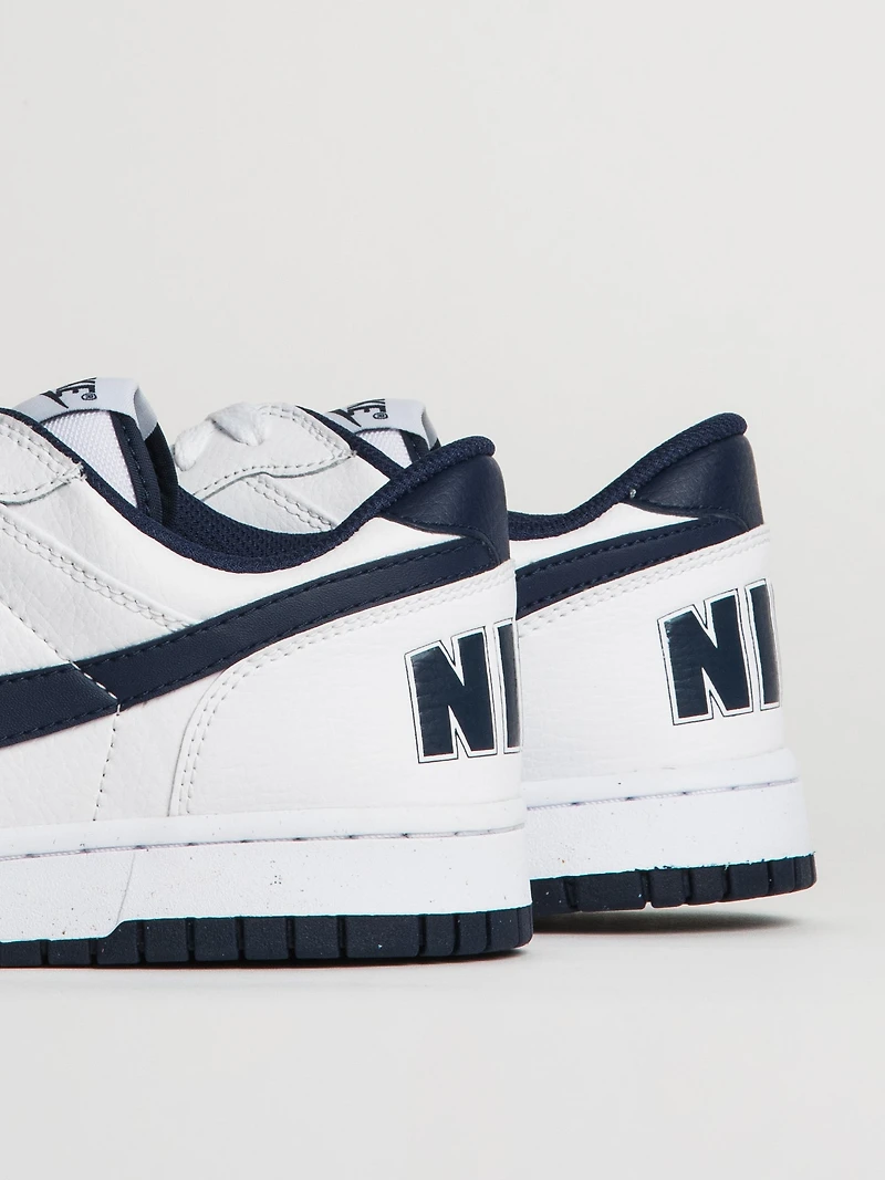 MENS NIKE BIG LOW SNEAKER - WHITE/NAVY