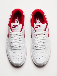 MENS NIKE BIG LOW SNEAKER - WHITE/GYM RED