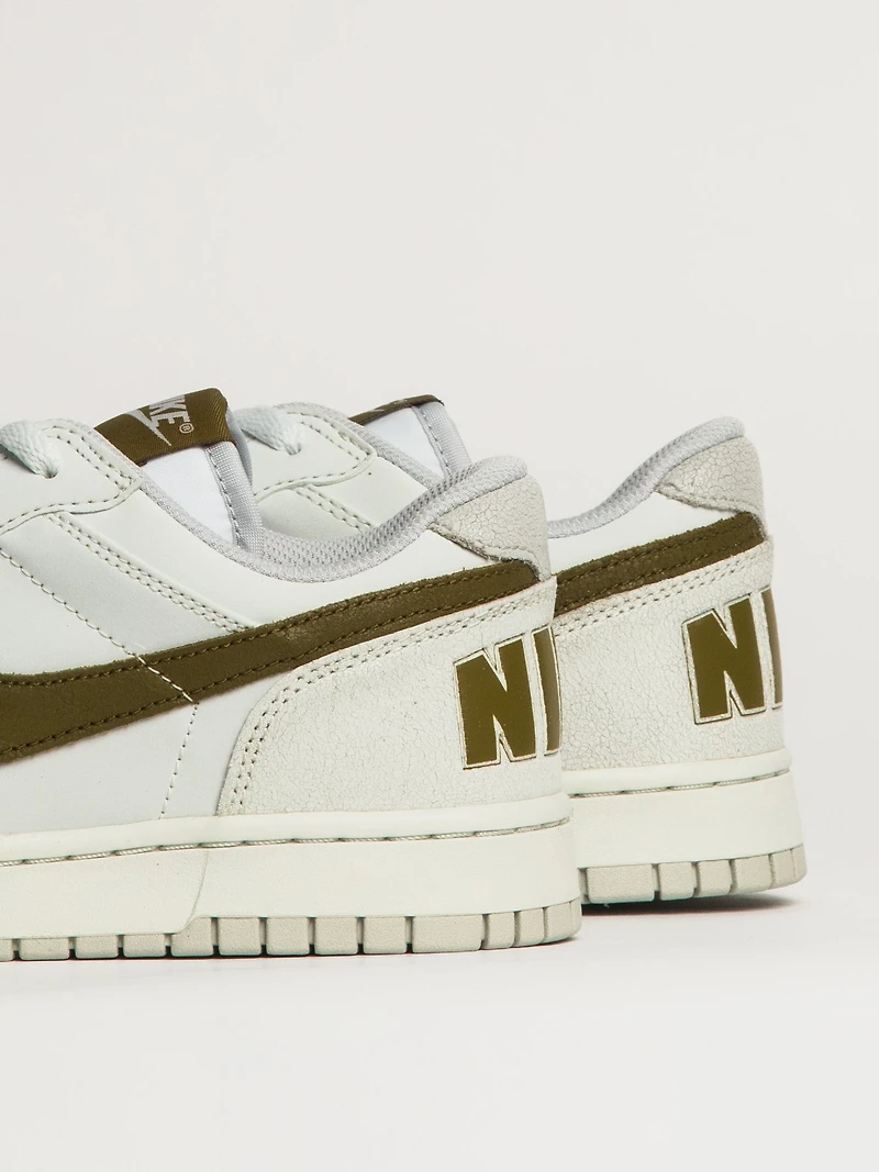 MENS NIKE BIG LOW LUX SNEAKER