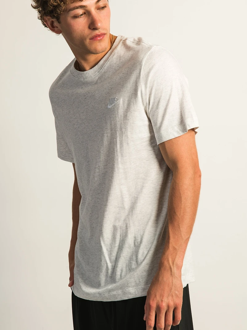 T-SHIRT NIKE SPORTSWEAR CLUB - BOULEAU