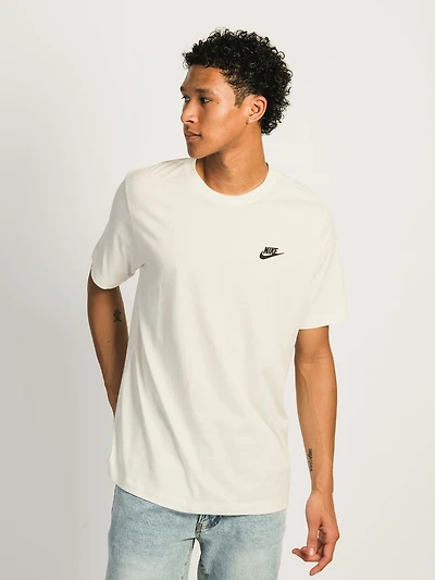T-SHIRT NIKE SPORTSWEAR CLUB - CRÈME