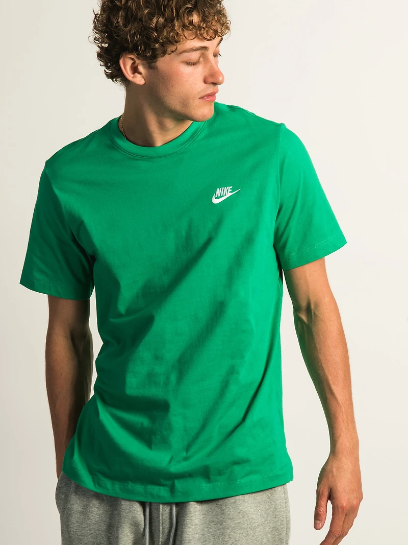 T-SHIRT CLUB NIKE SPORTSWEAR - VERT