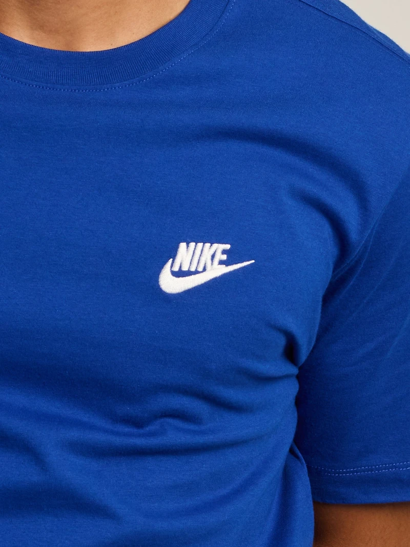 NIKE SPORTSWEAR CLUB T-SHIRT