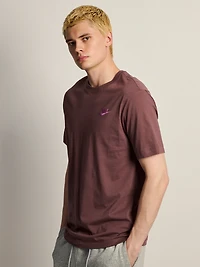 NIKE SPORTSWEAR CLUB T-SHIRT- TATTOO