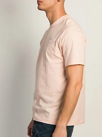 T-SHIRT NIKE SPORTSWEAR CLUB – CORAL