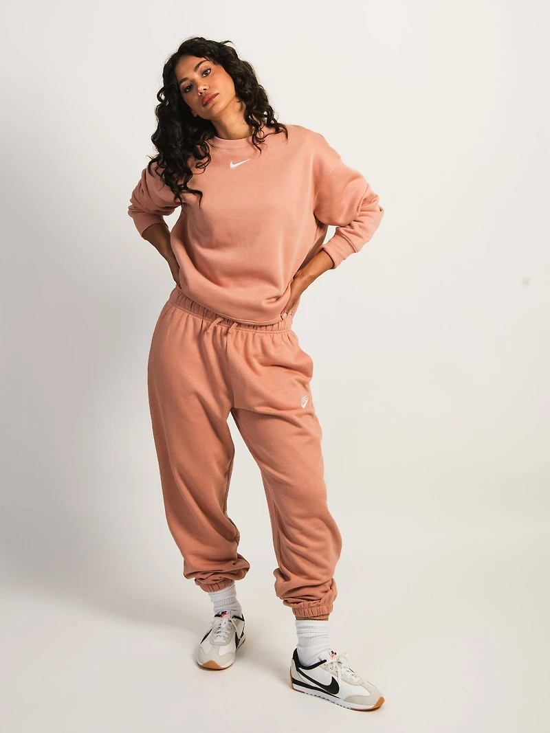 NIKE CLUB MIDRISE OVERSIZED SWEATPANTS - ROSE GOLD