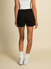 NIKE SHORT POLAIRE MID RISE CLUB