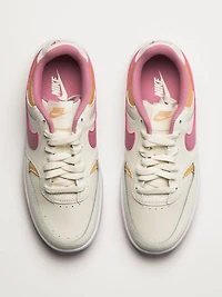 WOMENS NIKE GAMMA FORCE SNEAKER - PEARL/SESAME/WHITE/ELEMENTAL PINK