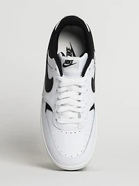 BASKETS NIKE GAMMA FORCE FEMME