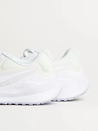 WOMENS NIKE REVOLUTION 7 RUNNING SHOE - WHITE