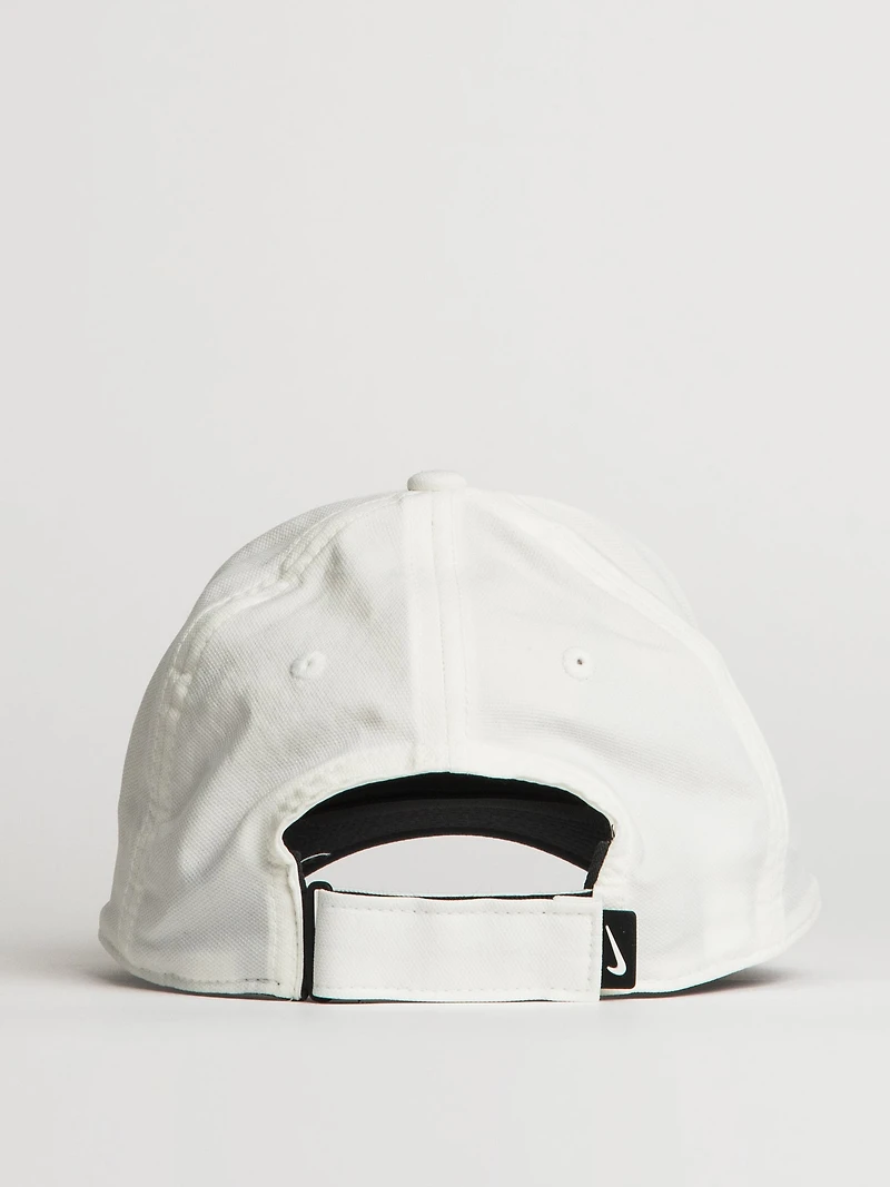 NIKE CLUB STRUCTURED SWOOSH CAP - PINK